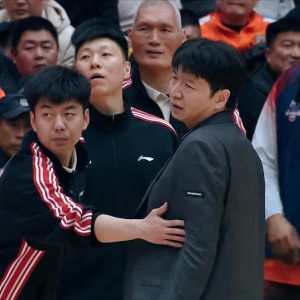 MK体育官网-爆砍42分！克里斯大号2双，CBA焦点1战：山东险胜，2大外援咋回事