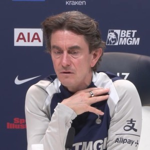 MK体育平台-是否觉得正身处保级大战？弗兰克：这不是我正在考虑的事