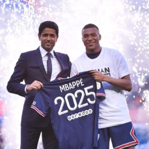 MK体育平台-巴黎圣日耳曼与姆巴佩续约3年 皇马计划全被打乱？